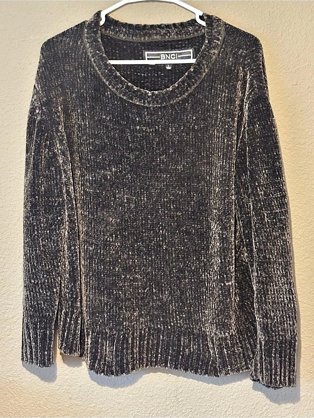 BNCI Crewneck Sweater in Forest Green Size Large